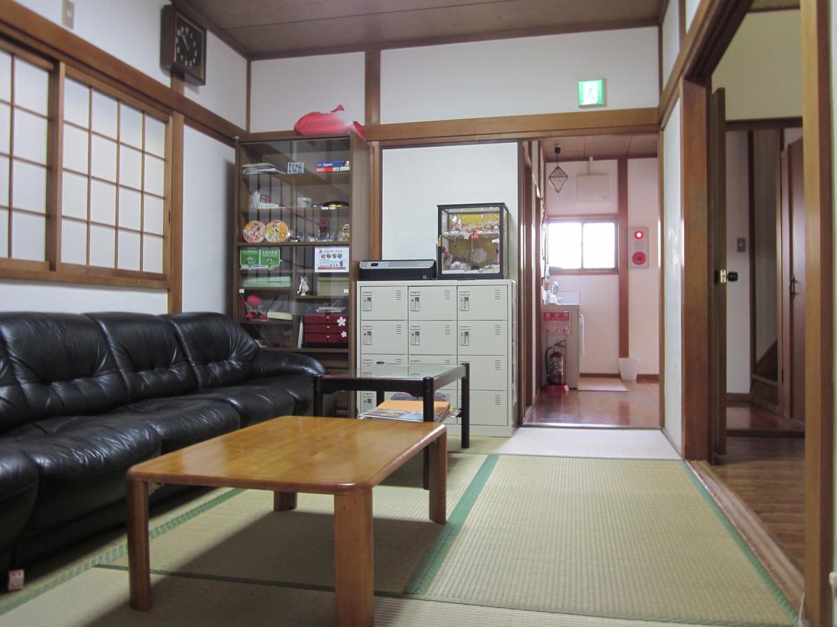 Enman Guest House Osaka Moriguchi Exterior photo
